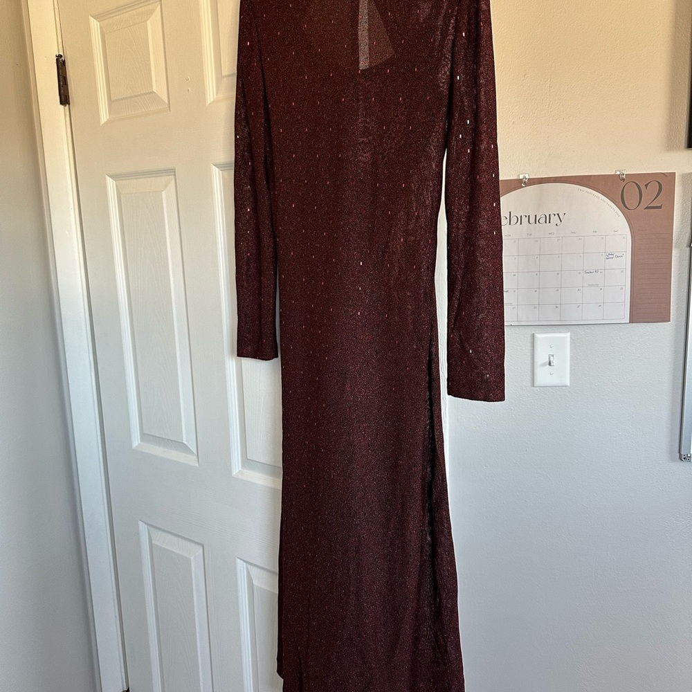 Burgundy Bodycon Dress with Long Sleeves and Asymmetrical Neckline for Cocktail